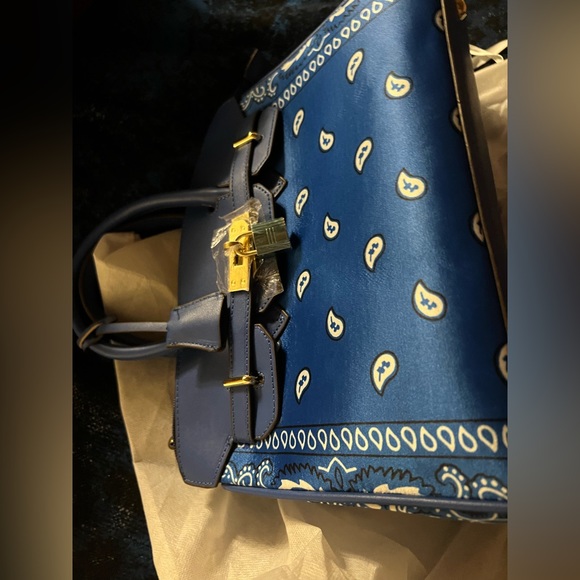 Handbags - blue purse